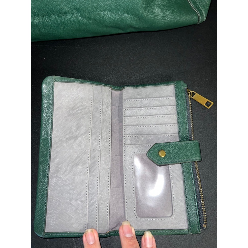 Fossil Green Pebbled Leather Tote Bag and Matching Slim Bifold Wallet Set - Picture 3 of 6